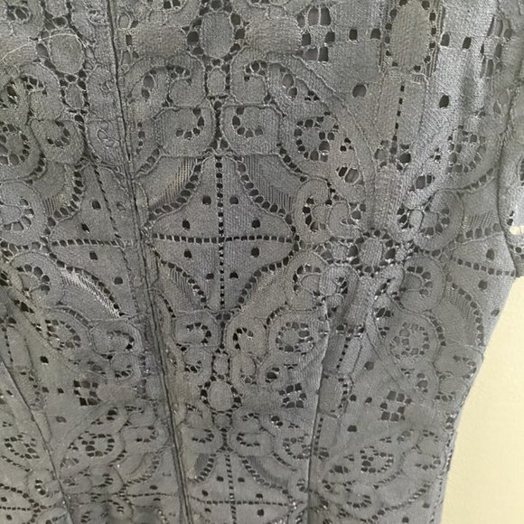 Banana Republic Factory Lace Sheath Dress Navy Size 00P Cap Sleeves NWT $100 - Picture 3 of 8